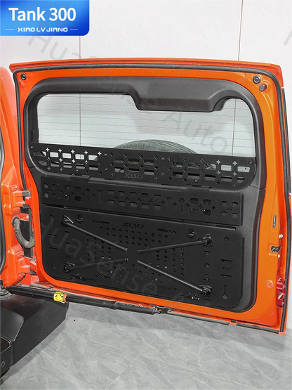 Tank 300 Tailgate Foldable Table