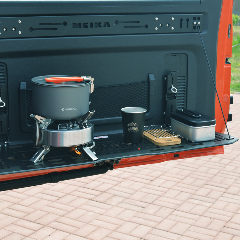 Tank 300 MK Tailgate Foldable Table