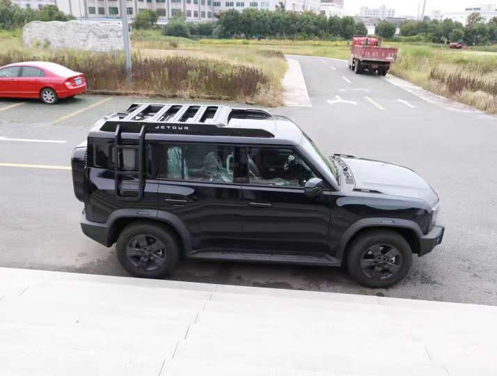Jetour T2 Integrated Roof Rack